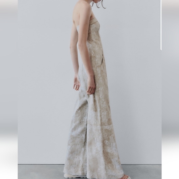 JUMPSUIT - Picture 2 of 8